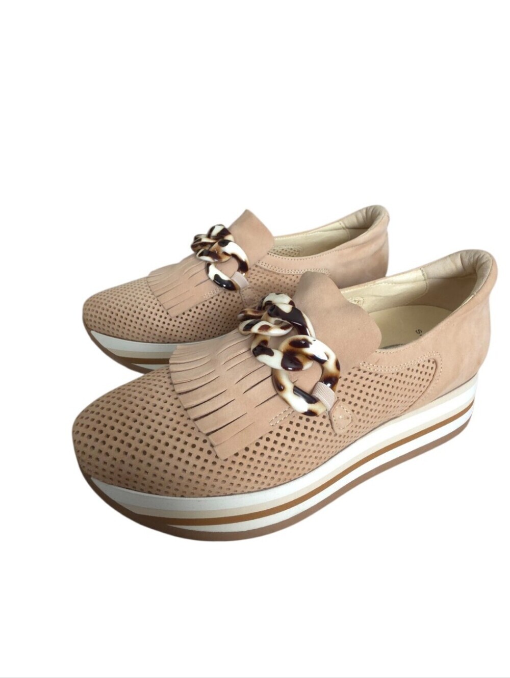 Softwaves Cadie Camel Velour Slip-on Platform Sneaker Size 8.5/‎ 39 NWOT